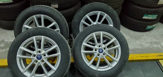 Picture of Mâm Lazang Ford Focus 16 inch tháo xe lắp lốp 205/60R16