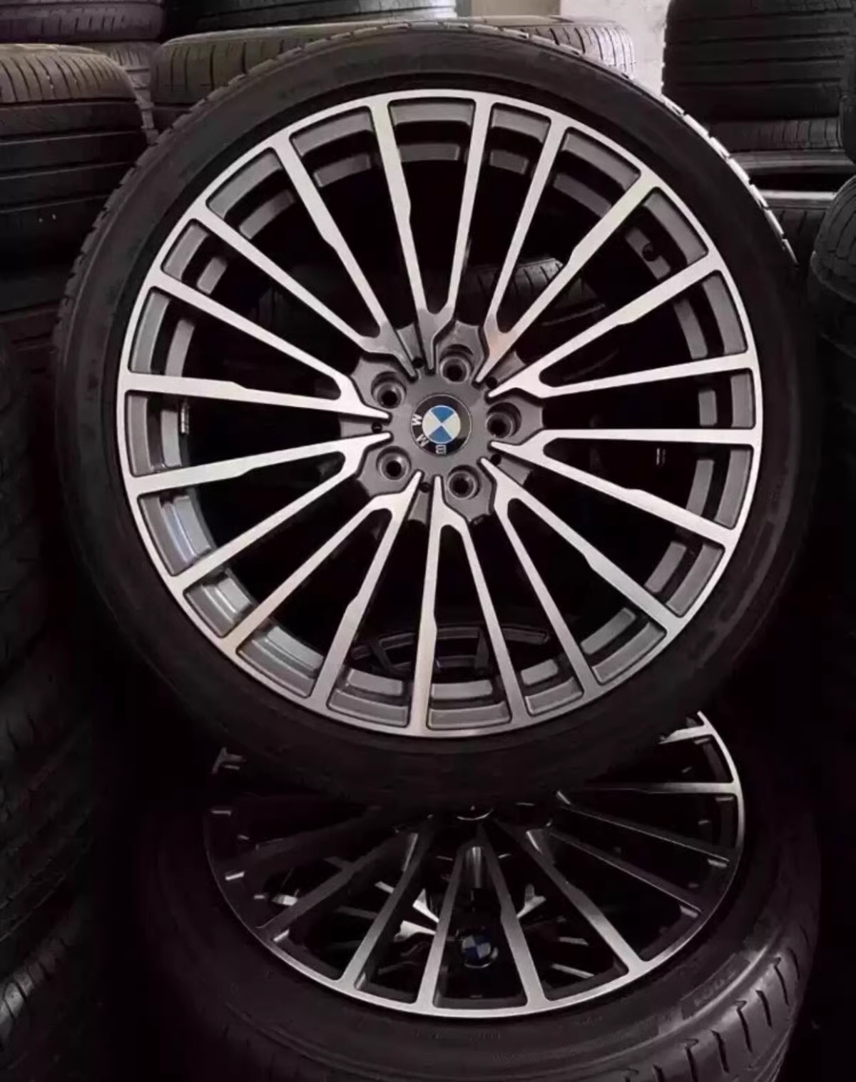 Mâm Lazang BMW 740 20 inch xịn tháo xe 245/40R20 275/35R20